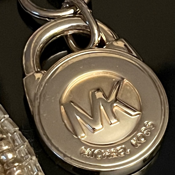 MICHAEL KORS KEYCHAIN UPSCALED BY ME 😉 - Picture 6 of 7